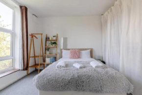 Cosy 1 Bedroom Apartment in Stockwell - Zone 2, London